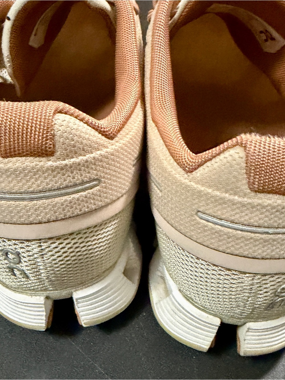 On Running Women's Sneakers in Blush Pink and Cream - Picture 5 of 5